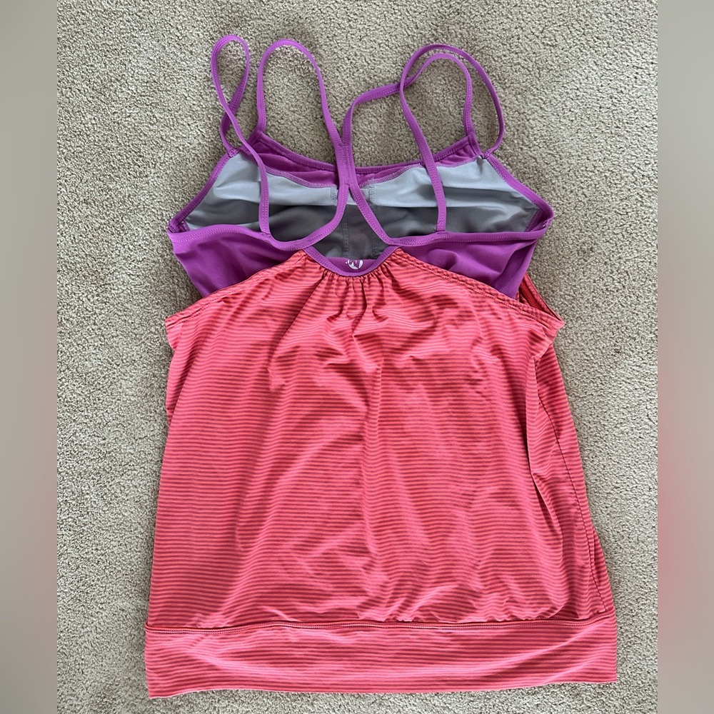 Merrell tank top - Picture 2 of 5
